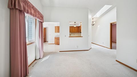 2639 Lake Court Circle