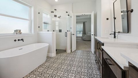 5812 W Sky Hawk Trail