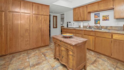 2218 Brevard