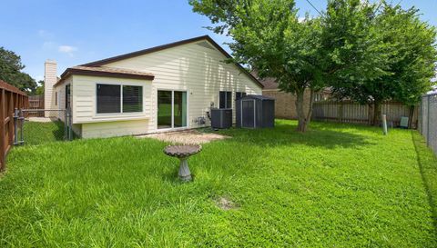 12046 N Fairhollow Ln