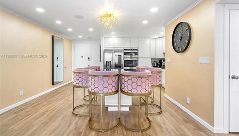 600 Three Islands Blvd