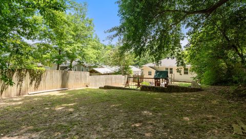 1618 Woodfern Dr