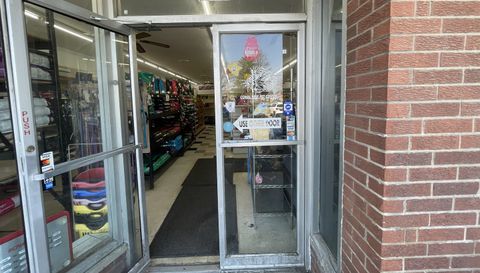 7701-7757 W Lawrence Avenue