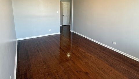 1-15 N Keeler Avenue