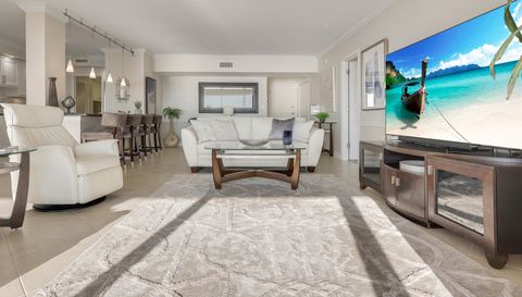 3401 Gulf Shore Blvd N Unit 605