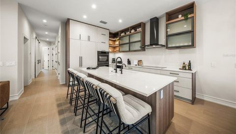 116 8TH STREET S
