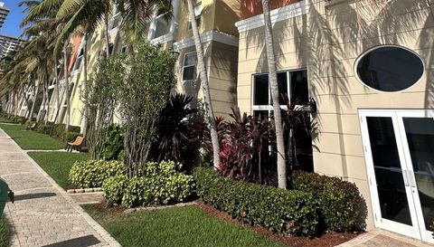 17100 N Bay Rd #1904