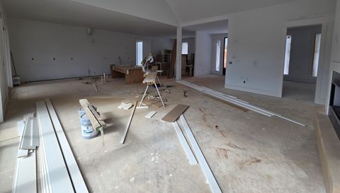 7048 Nichols Cove Dr