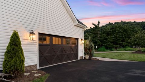 394 Kellwood Dr