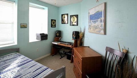 6425 ShoreLine Drive