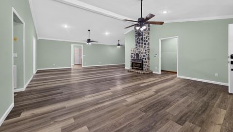 28 Coon Tail Rd