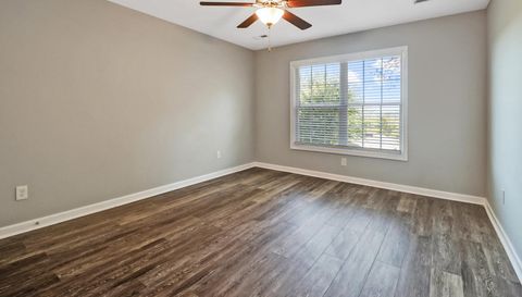 2044 Wooded Mountain Ln