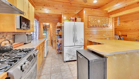 640 Old Pamlico Beach Rd W