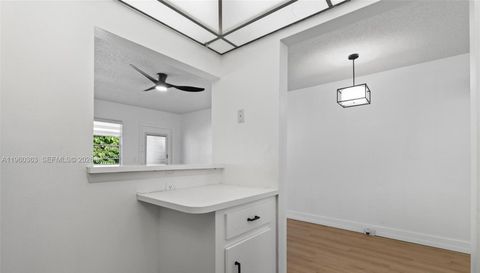 235 Prescott L