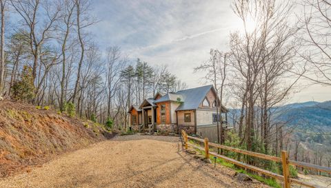 272 Heights Overlook