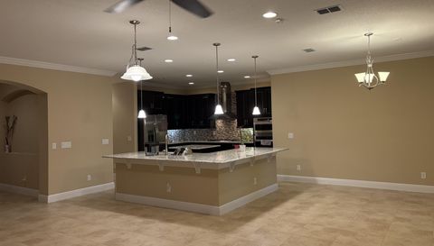 1569 KATIE COVE