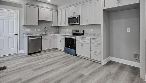 1559 Allen Ct