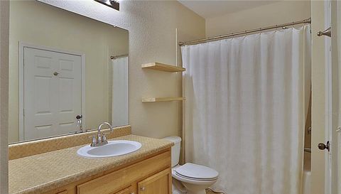 2407 COURTNEY MEADOWS COURT