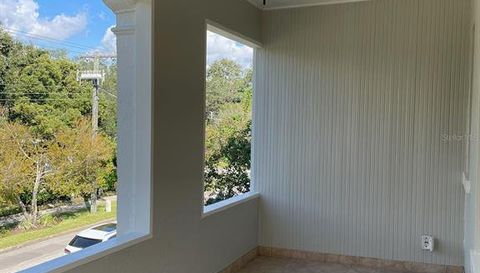 1806 W MORRISON AVENUE