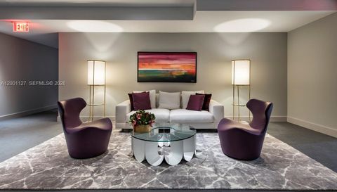 300 Sunny Isles Blvd