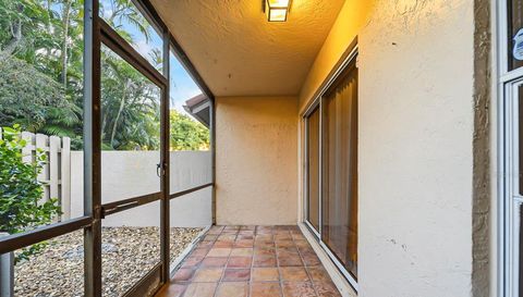 10808 CYPRESS GLEN