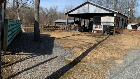 880 County Road 1008 46