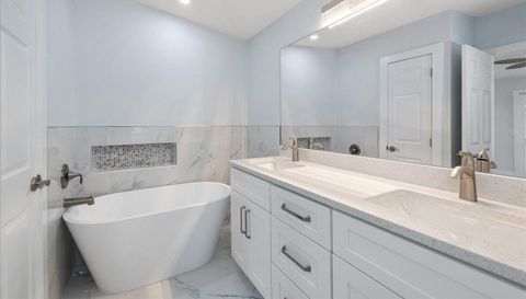 1119 Periwinkle Way Unit 355