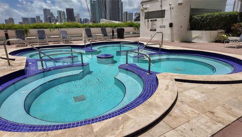 1717 N Bayshore Dr