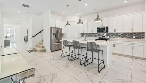 9218 HOLLISTON CREEK PLACE
