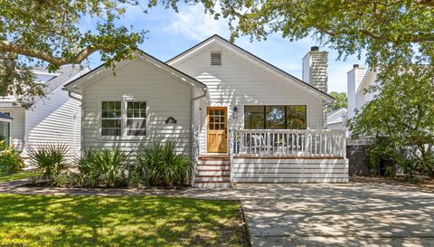 1520 Barquentine Dr