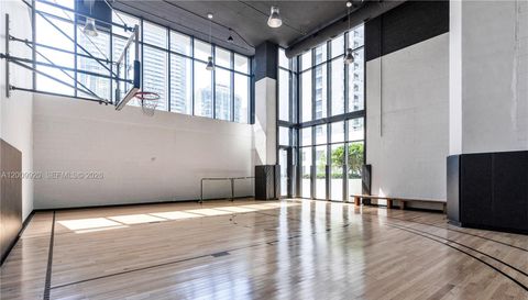 1010 Brickell Ave