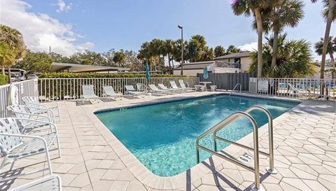 7294 CLOISTER DRIVE