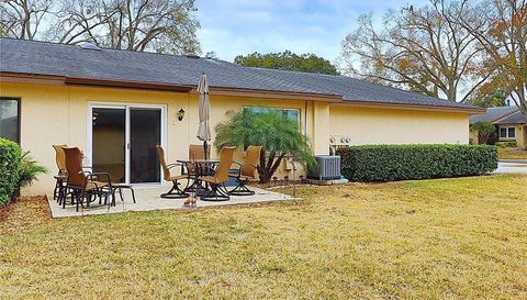 865 MACLAREN DRIVE N