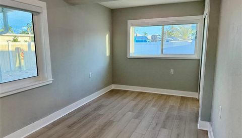 745 SUNSET COVE