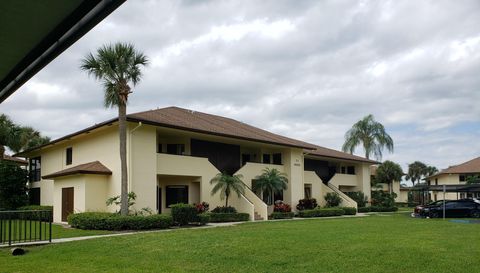 6303 SE Williamsburg Dr