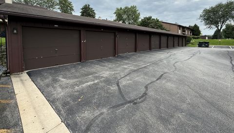 2213 Wharf Dr