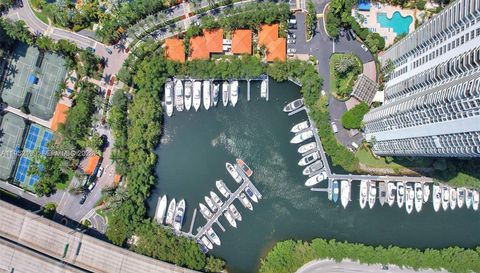 3500 Mystic Pointe Dr