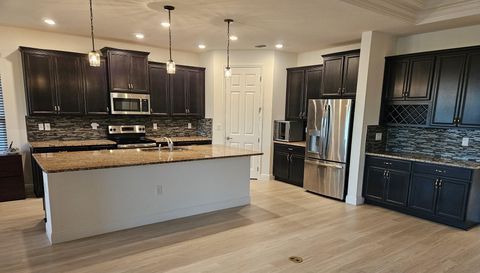 12031 SW Marigold Ave