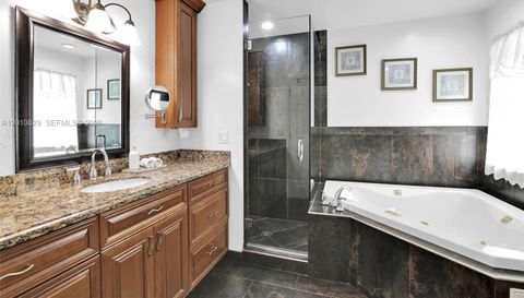 20914 La Questa Ct