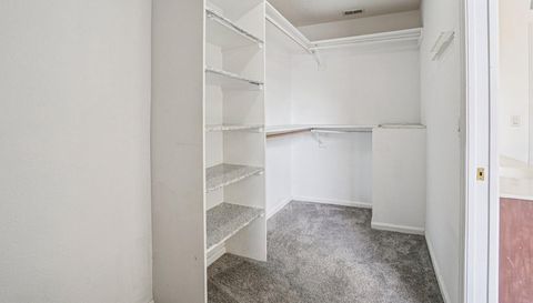 3831 Brantley Pl Cir