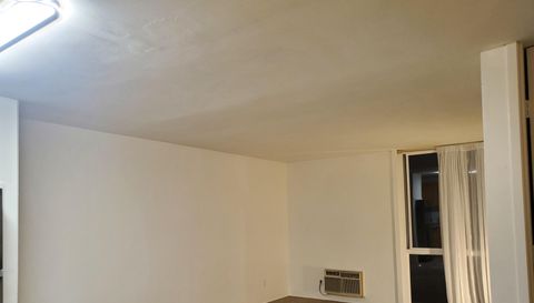 3050 Rue Dorleans 370