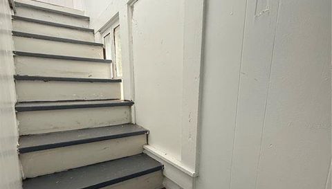 814 E INDIANA AVENUE