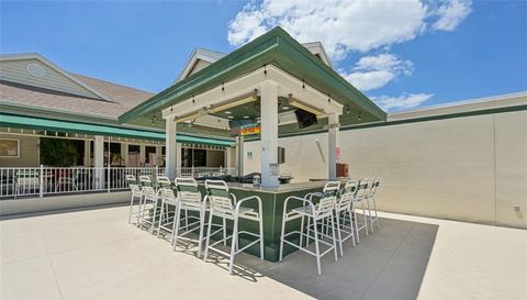 660 CEDARS COURT