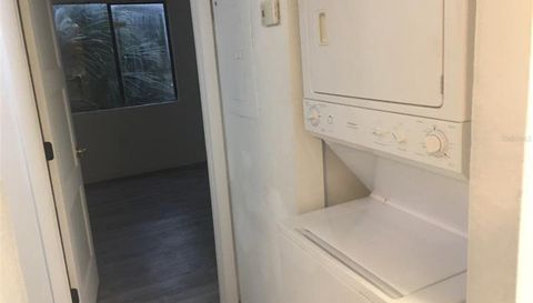 824 Alderman