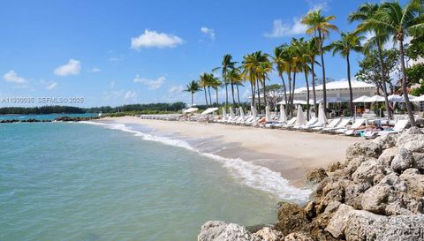 2245 Fisher Island Dr