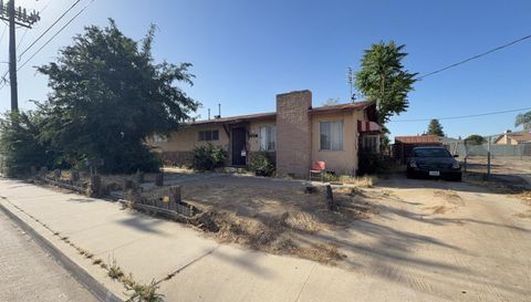 625 White Ln