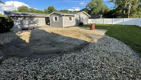 9 Hilltop Dr