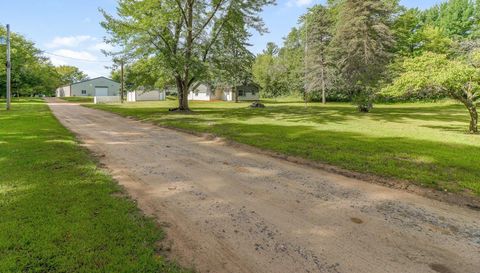 2454 221st Avenue NE