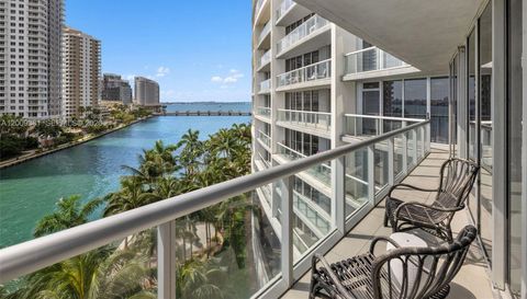 465 Brickell Ave