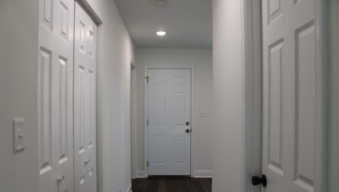 1052 W 111th Pl